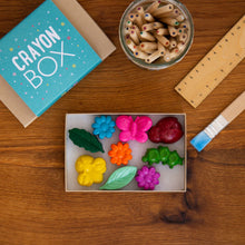Load image into Gallery viewer, Mini Beasts Crayons
