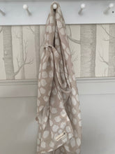 Load image into Gallery viewer, Large Swaddle Muslin - Scallop
