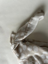 Load image into Gallery viewer, Large Swaddle Muslin - Scallop
