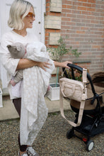 Load image into Gallery viewer, Quilted Changing Stroller Bag - Beige/Scallop
