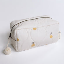 Load image into Gallery viewer, Quilted Washbag - Pears
